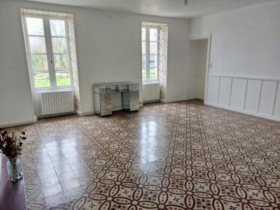 Annonce Vente 9 pi�ces Maison Saint-jean-d'angely 17