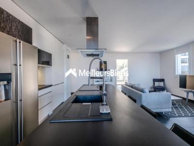 Acheter Appartement 103 m2 Evian-les-bains