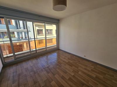 Louer Appartement 45 m2 Clermont-ferrand