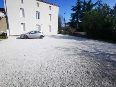 Louer Appartement Angouleme 525 euros