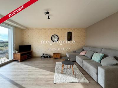 For sale Yzernay 5 rooms 117 m2 Maine et loire (49360) photo 3