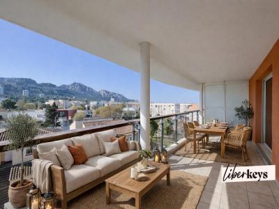 For sale Marseille-8eme-arrondissement 2 rooms 45 m2 Bouches du Rhone (13008) photo 0