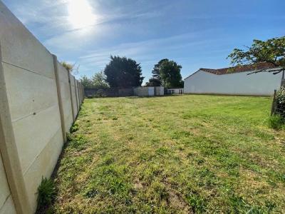 For sale AVENUE MITTERAND EST 360 m2 Vendee (85340) photo 0