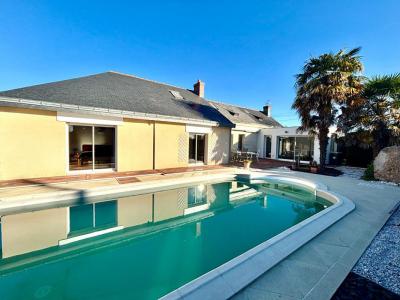 For sale Rosiers-sur-loire 7 rooms 175 m2 Maine et loire (49350) photo 2