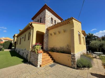 For sale Elne 10 rooms 400 m2 Pyrenees orientales (66200) photo 0