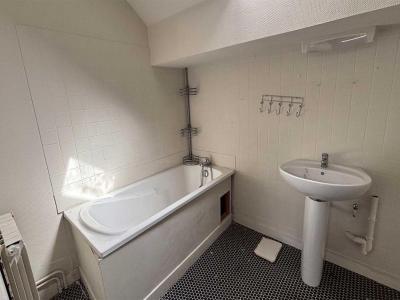 For sale Challuy 5 rooms 89 m2 Nievre (58000) photo 3