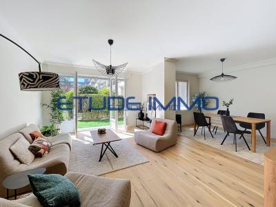 For sale Lille 4 rooms 106 m2 Nord (59000) photo 0