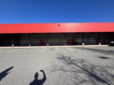Louer Commerce 1720 m2 Frejus