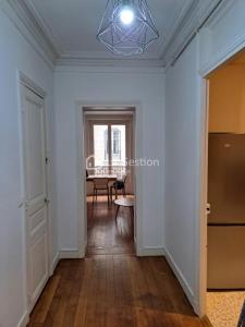 Louer Appartement Paris-17eme-arrondissement 1560 euros