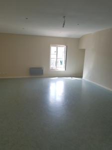 Louer Appartement 81 m2 Pulligny