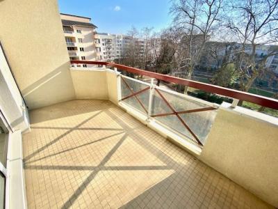 For rent Lyon-3eme-arrondissement 3 rooms 72 m2 Rhone (69003) photo 0