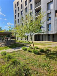 For sale Villeurbanne 4 rooms 78 m2 Rhone (69100) photo 0