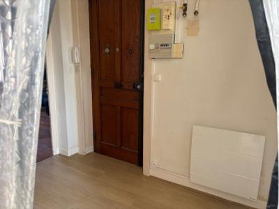 Louer Appartement Lyon-8eme-arrondissement 856 euros
