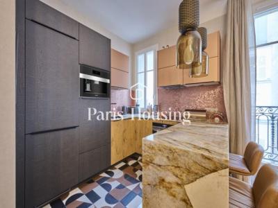 Louer Appartement Paris-16eme-arrondissement 2800 euros