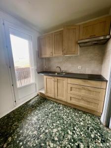 For rent Perpignan 1 room 31 m2 Pyrenees orientales (66000) photo 0