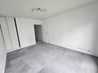 For rent Puteaux 1 room 21 m2 Hauts de Seine (92800) photo 0