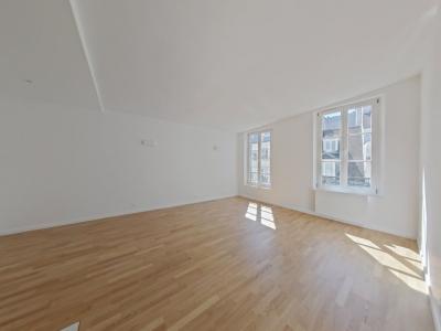 Louer Appartement 36 m2 Paris-1er-arrondissement