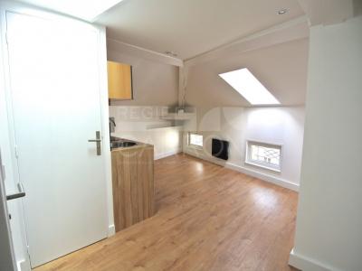 For rent Caluire-et-cuire 1 room 22 m2 Rhone (69300) photo 2