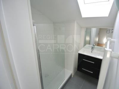 For rent Caluire-et-cuire 1 room 22 m2 Rhone (69300) photo 3