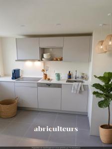 For sale Menton 2 rooms 41 m2 Alpes Maritimes (06500) photo 4