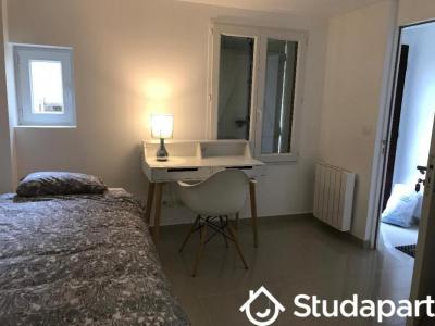 For rent Massy 1 room 14 m2 Essonne (91300) photo 0