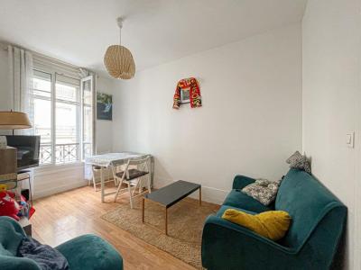 For sale Paris-18eme-arrondissement 2 rooms 32 m2 Paris (75018) photo 0