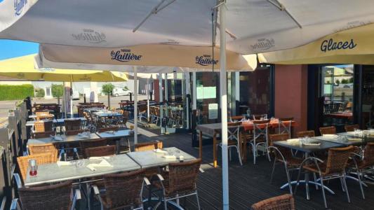 Acheter Commerce 300 m2 Gray