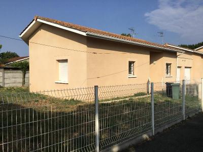 For rent Ambares-et-lagrave 4 rooms 87 m2 Gironde (33440) photo 0