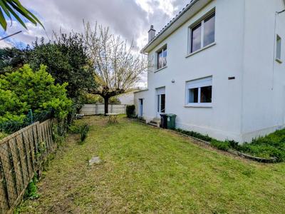 For sale Merignac 4 rooms 74 m2 Gironde (33700) photo 0