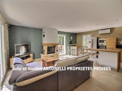 For sale Fraisses 6 rooms 137 m2 Loire (42490) photo 2