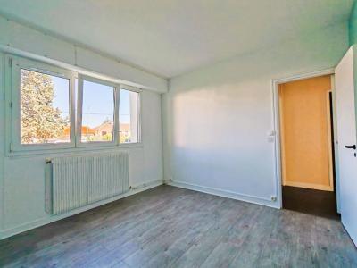 For sale Saint-benoit 2 rooms 54 m2 Vienne (86280) photo 4