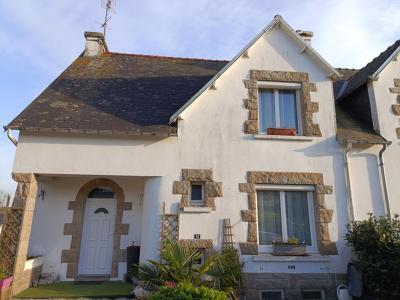 For sale Carhaix-plouguer 6 rooms 116 m2 Finistere (29270) photo 0