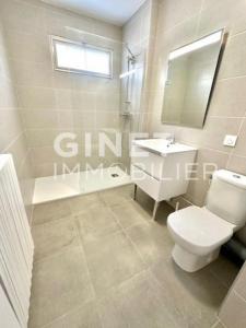 Louer Appartement Lyon-6eme-arrondissement 896 euros