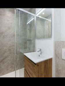 Louer Appartement Paris-16eme-arrondissement Paris