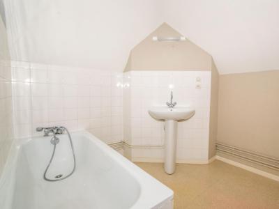 Louer Appartement 86 m2 Creusot