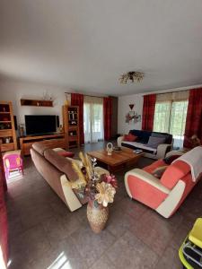 Acheter Maison 310 m2 Saint-pierre-de-cole