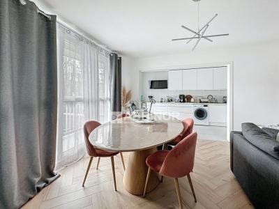 For sale Tourcoing 3 rooms 68 m2 Nord (59200) photo 0