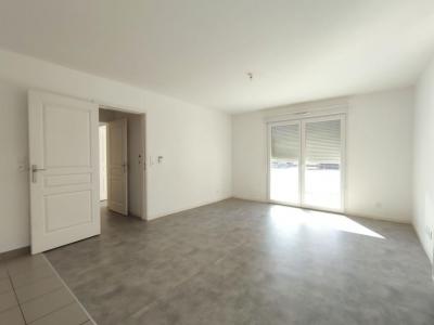 For rent Arpajon 3 rooms 60 m2 Essonne (91290) photo 0