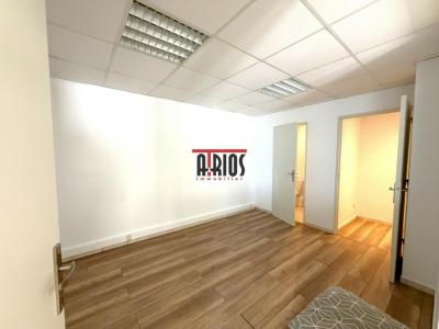 Acheter Local commercial 49 m2 Carqueiranne