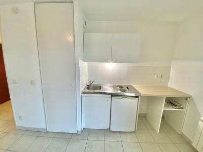 Louer Appartement Villeurbanne 595 euros