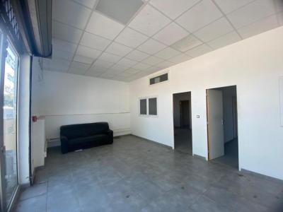 Annonce Location Local commercial Bernis 30