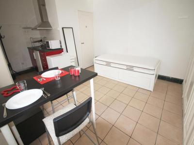 Louer Appartement 19 m2 Lille
