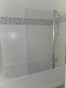 For rent Pont-sur-yonne 2 rooms 60 m2 Yonne (89140) photo 2