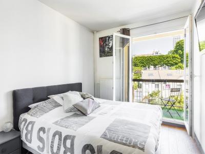 Acheter Appartement Courbevoie 299000 euros