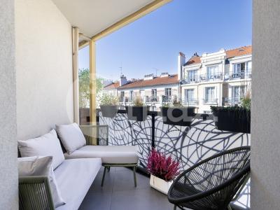 Acheter Appartement 79 m2 Courbevoie