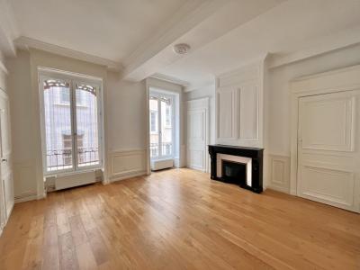 Louer Appartement Lyon-1er-arrondissement Rhone