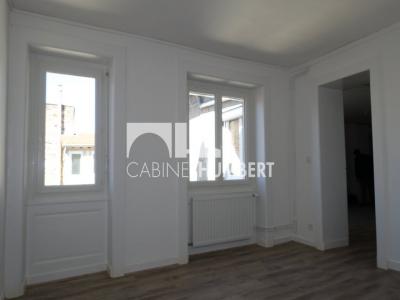 Louer Appartement 73 m2 Saint-etienne