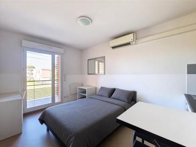 For rent Beziers 1 room 18 m2 Herault (34500) photo 0