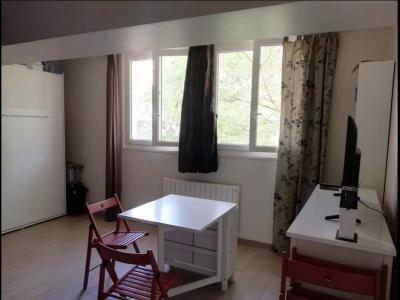 For rent Kremlin-bicetre 1 room 31 m2 Val de Marne (94270) photo 0