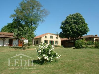 For sale Nogaro 13 rooms 459 m2 Gers (32110) photo 0